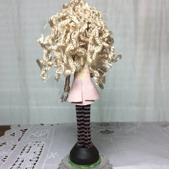 OOAK Big Eyes ART DOLL 🔨 Maker DIY Girl Curls - Collectible! - Picture 3 of 6